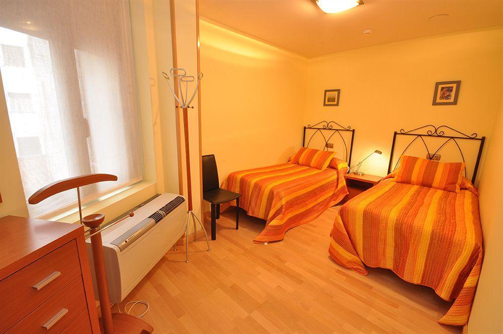 סלאמנקה Apartamentos Toro 33 מראה חיצוני תמונה