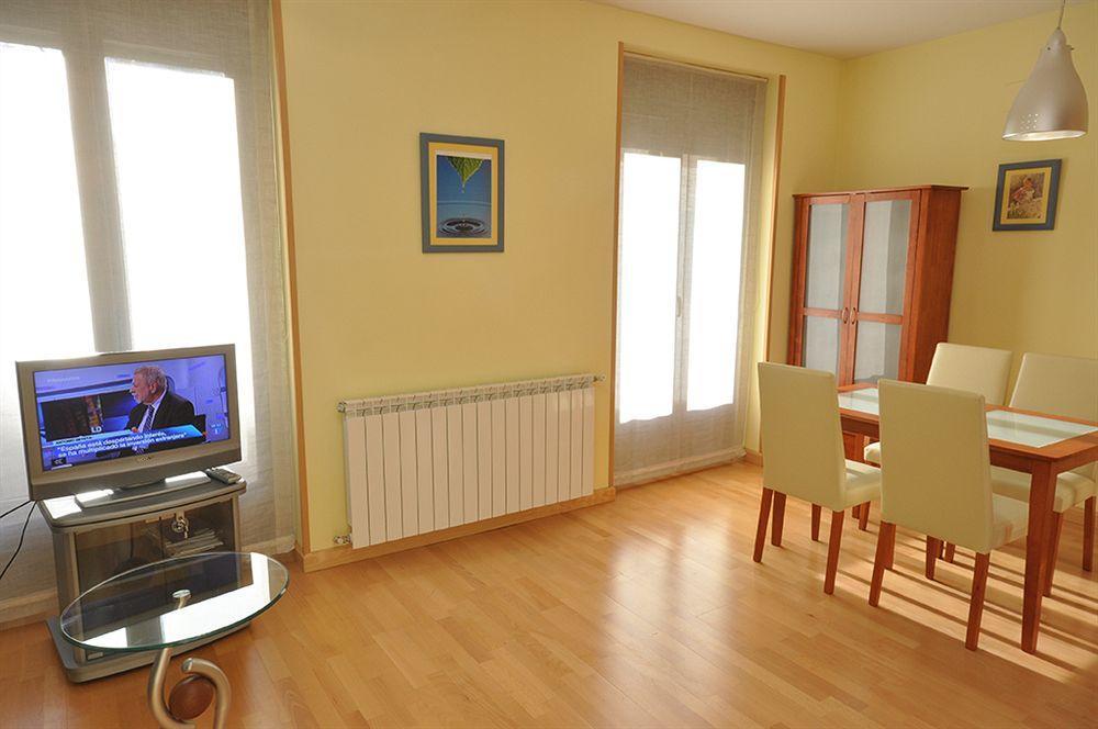 סלאמנקה Apartamentos Toro 33 מראה חיצוני תמונה