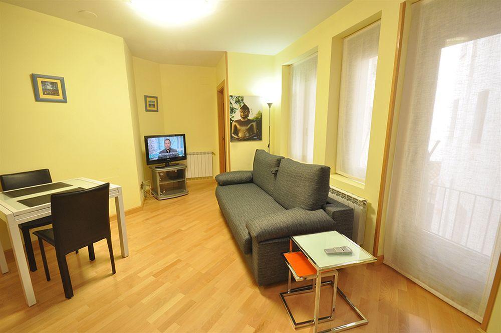 סלאמנקה Apartamentos Toro 33 מראה חיצוני תמונה